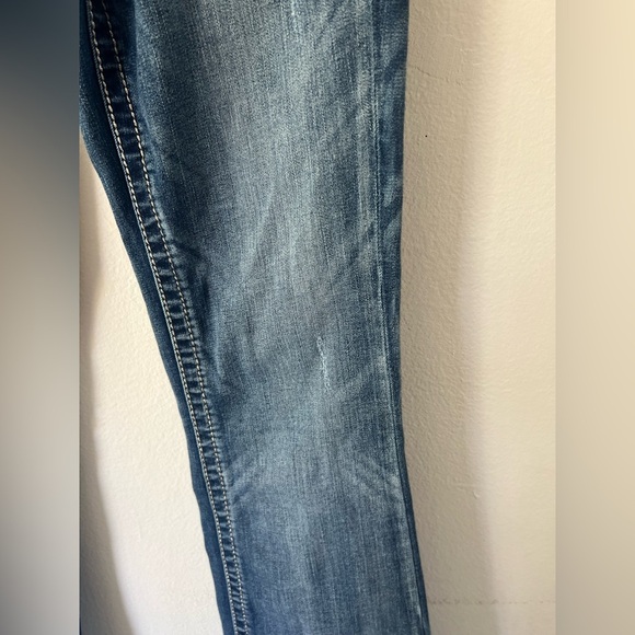 Miss Me Embellished Rhinestone Back Bootcut Low Rise Jeans Style# JE5554B2R - Picture 8 of 14